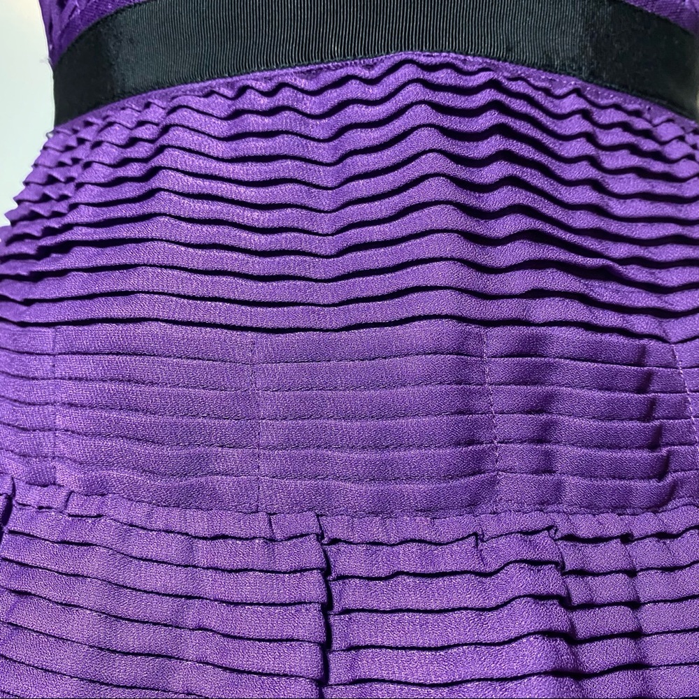 BCBGMaxAzria Strapless Sweetheart Neck FitFlare Tiered Purple Mini Dress Size 0 - Picture 3 of 9